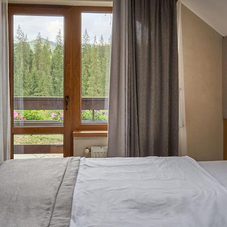 Hotel Vedmezhyi Dvir บูโคเวล ภายนอก รูปภาพ