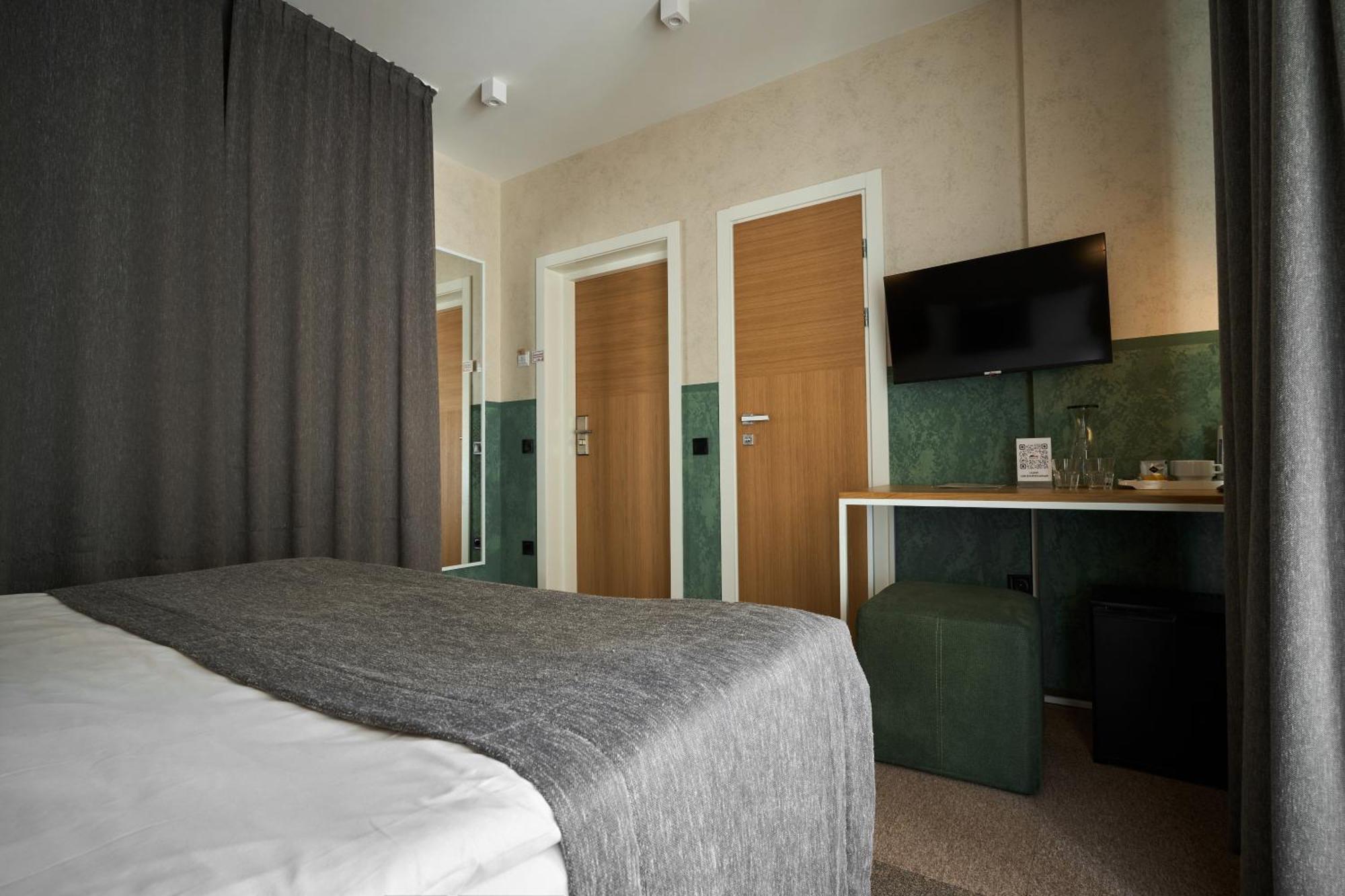 Hotel Vedmezhyi Dvir บูโคเวล ภายนอก รูปภาพ