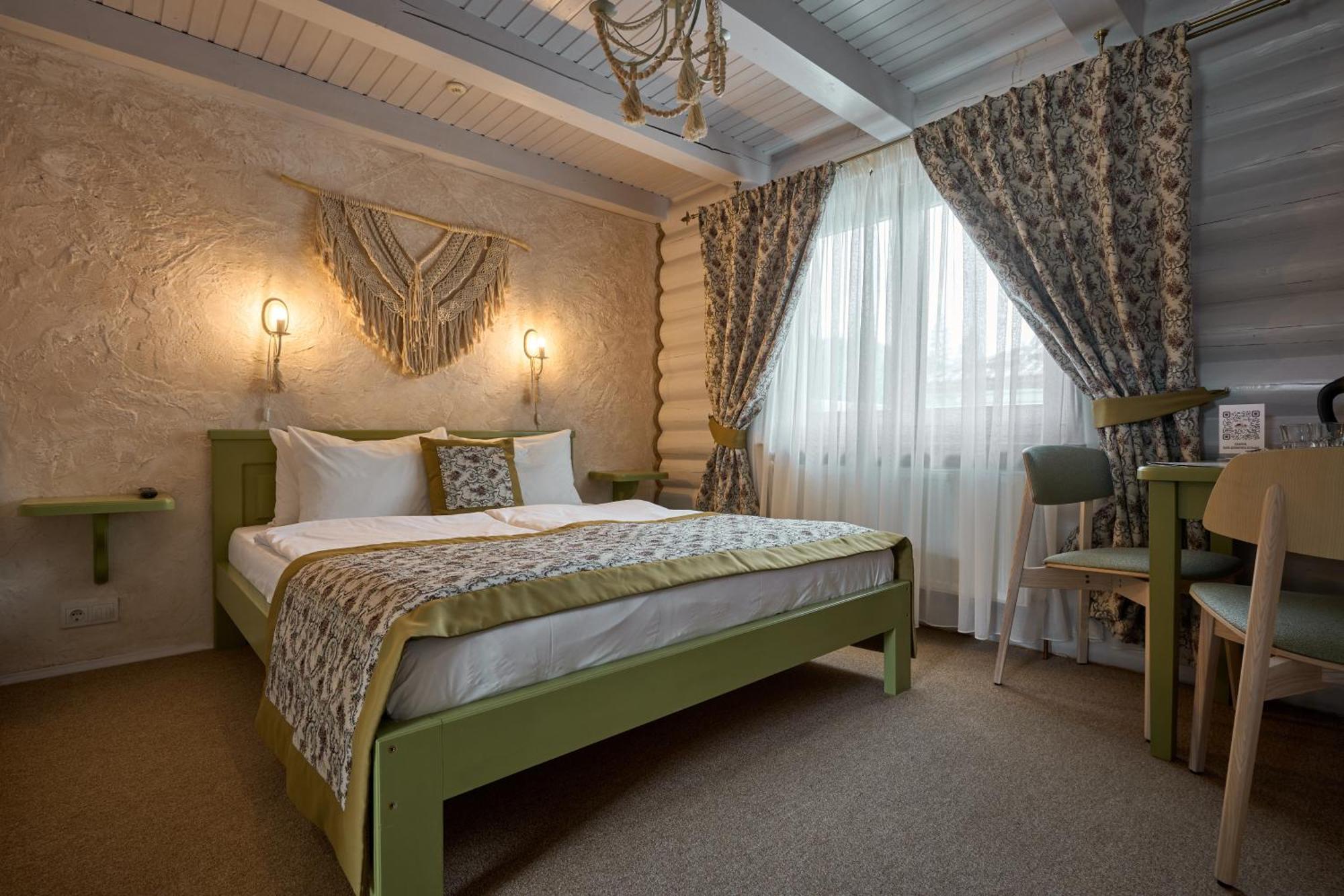 Hotel Vedmezhyi Dvir บูโคเวล ภายนอก รูปภาพ
